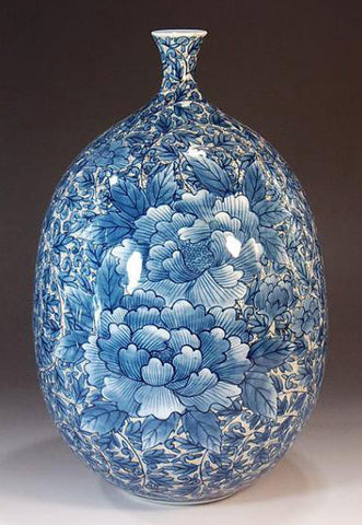 Fujii Kinsai Arita Japan - Sometsuke kinsai Karakusa Peony Vase  27.50 cm - Free Shipping