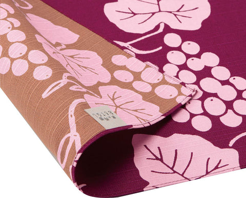 Omotenashi -  Double-Sided Dyeing Grape Wine 葡萄（ぶどう）／ワイン色 - Furoshiki 105 x 105 cm (Japanese Wrapping Cloth)