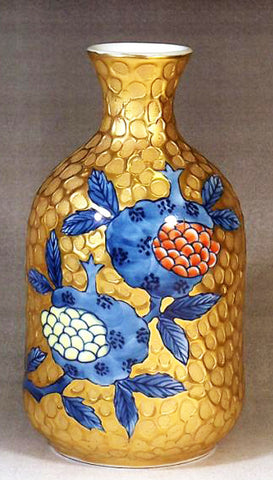 Fujii Kinsai Arita Japan - Somenishiki Golden Zakuro Sake bottle (Tokkuri) - Free Shipping
