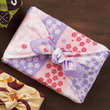 Okamisan -  Siba Sakura (Moss phlox) 芝桜   M299-06563  - Furoshiki 70 x 70 cm