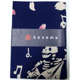 Kenema - 51213 Biwa hiku Shirahone  琵琶引く白骨  (The dyed Tenugui)