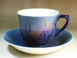 Fujii Kinsai Arita Japan - Somenishiki Kinsai Yurikou Painting of Irises Cup & Saucer　染錦金彩釉裏紅菖蒲絵コーヒーカップ - Free Shipping