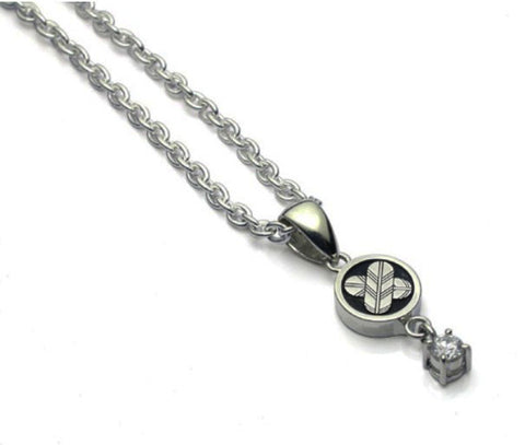 Saito -   Family Crest Pendant Mini Silver 950 with  (0.1 carat) Diamond - Chain Silver 925 included