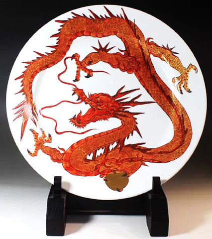 Fujii Kinsai Arita Japan - Akae Kinsai a painting of a dragon Ornamental plate 36.10 cm  赤絵金彩龍絵飾り大皿（径36.1ｃｍ）  - Free Shipping