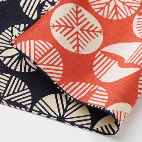 Isamonyou -  Double-Sided Dyeing  Matsu (pine)  Tetsu/Red　100 伊砂文様 両面 松 テツ/アカ  20478-307 - Furoshiki (Japanese Wrapping Cloth)