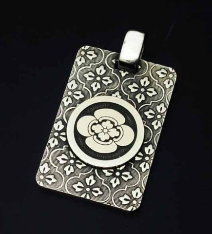 Saito - Family Crest emblem with Edo Pattern pendant top (Silver 950) 　Large size
