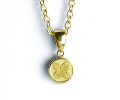 Saito - Family Crest Pendant top - Mini, 18K Gold