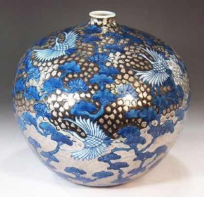 Fujii Kinsai Arita Japan - Somenishiki Platinum Matsu (Pine) & Tsuru (Crane) Vase 21.00 cm - Free Shipping