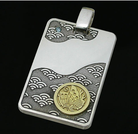 Saito - Family Crest 18K Gold Emblem - GENROKU Pattern  Silver 950 with Blue Diamond or Diamond