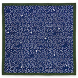 Okamisan -  Karakusa Neko (Arabesque Cat)  唐草猫  M299-06573 - Furoshiki 70 x 70 cm