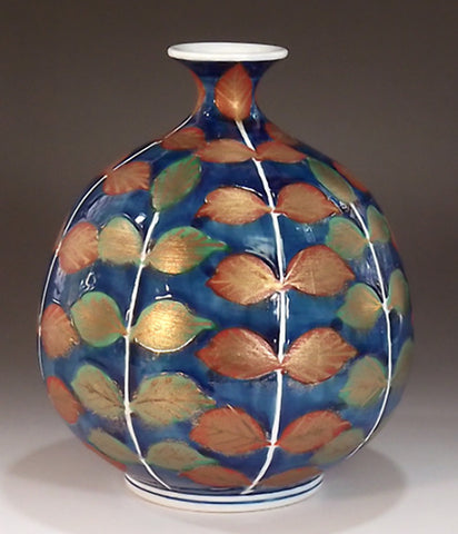 Fujii Kinsai Arita Japan - Somenishiki  Kinsai Konoha (Leaves) Vase 17.50 cm  染錦金彩木の葉絵飾り花瓶 - Free Shipping