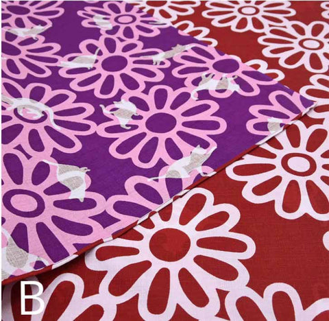 DOTCH DOTCH（どっちどっち) -   Flowers and Cats/Red x Purple B   花とねこ／赤×紫 B - Furoshiki    105 x 105 cm