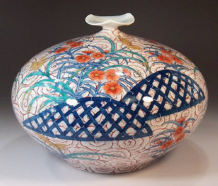 Fujii Kinsai Arita Japan - Somenishiki Shuun Nadeshiko Vase 17.50 cm - Free Shipping