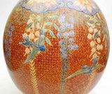 Fujii Kinsai Arita Japan - Yurisai Kinran Painting of Wisteria &  Swallow vase 35.60 cm (Superlative Collection)    金襴手様式藤燕絵飾り花瓶  - Free Shipping