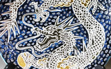 Fujii Kinsai Arita Japan - Tetsuyu kinsai Gold & Platinum   Rise Dragon　Ornamental plate 30.50 cm 　　鉄釉金彩・プラチナ彩龍絵飾り大皿（径30.5ｃｍ）- Free Shipping