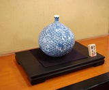 Fujii Kinsai Arita Japan - Sometsuke Seigaiha Tai e Vase  24.50 cm - Free Shipping