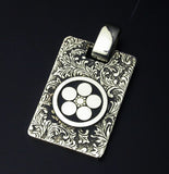 Saito - Family Crest emblem with Edo Pattern pendant top (Silver 950)