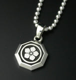 Saito - Family Crest 　Octagon shape Pendant top Silver 950   Size S