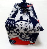 Kenema - Maneki-neko  猫手まねき - Furoshiki 50 x 50 cm