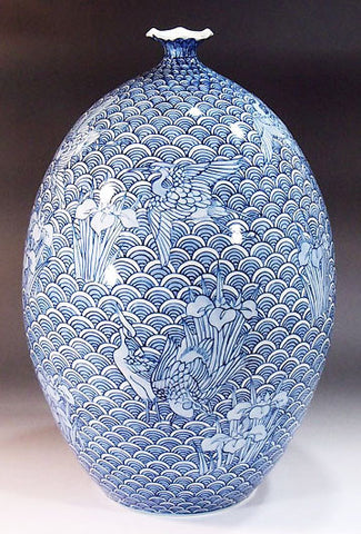 Fujii Kinsai Arita Japan - Sometsuke Seigaiha Heron & Iris Vase 35.00 cm  - Free Shipping