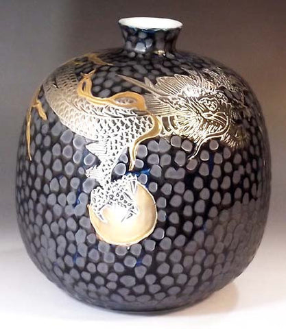 Fujii Kinsai Arita Japan - Tetsuyu Platinum & Gold Rise Dragon Vase 23.30 cm - Free Shipping
