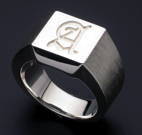 Saito - Old English Initial Silver Ring (Silver 925)