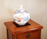 Fujii Kinsai Arita Japan - Somenishiki Crane in Snow Vase 21.20 cm - Free Shipping