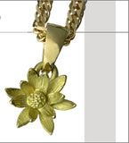 Saito - Lotus Flower Gold Pendant top (18Kt Gold)