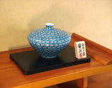 Fujii Kinsai Arita Japan - Somenishiki Kinsai Shippo Monyou Vase 14.90 cm - Free Shipping
