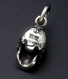 Saito - Skull Silver Pendant top w/ Bonji (Silver 925)