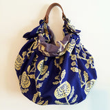 Omotenashi -  Double-Sided Dyeing Kiku (Chrysanthemum) Navy 菊／群青色（ぐんじょういろ） - Furoshiki (Japanese Wrapping Cloth)